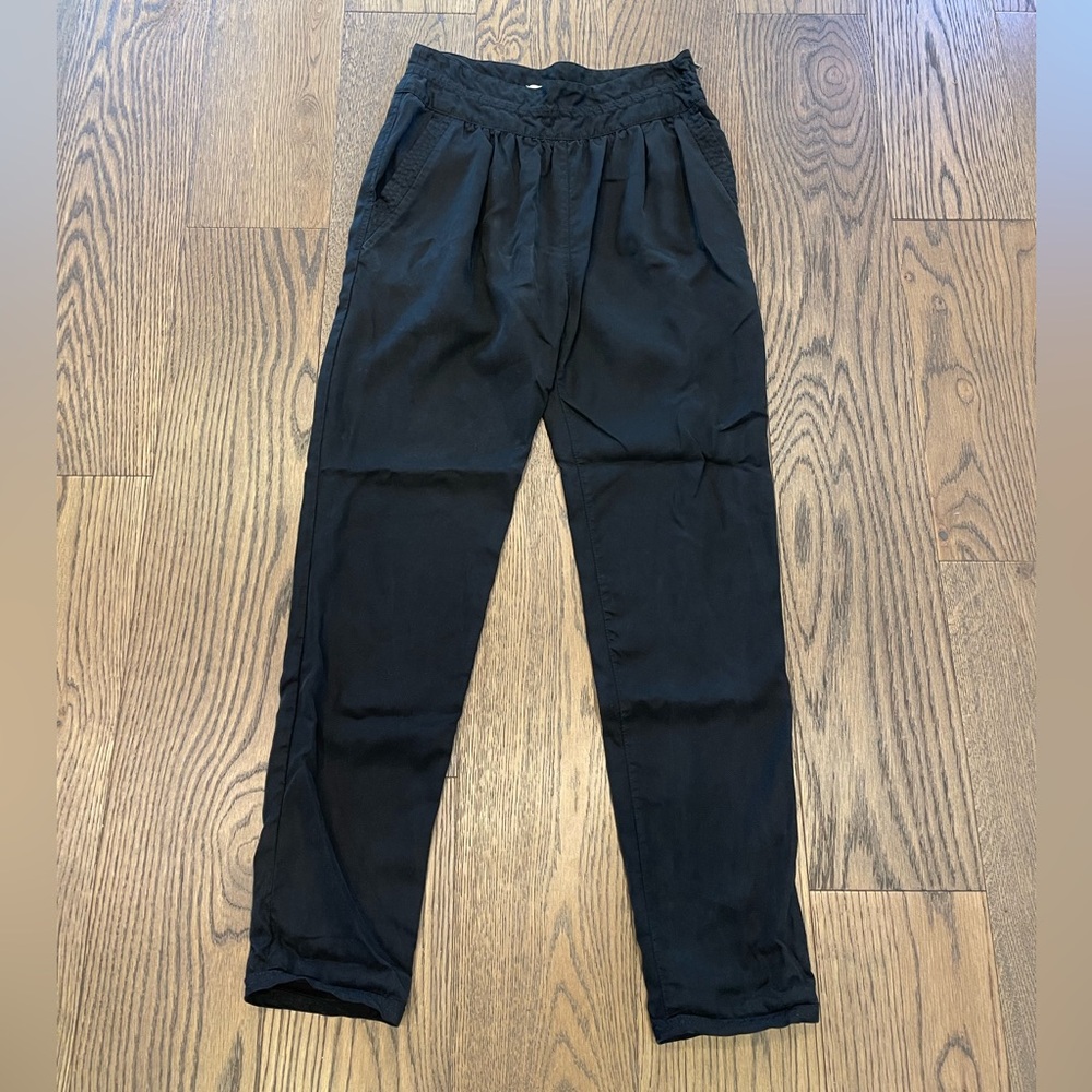 Wilfred Trousers Cargos Two 2 EUC